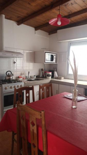 Casa Privada 2 habitaciones, amueblada Centro Necochea